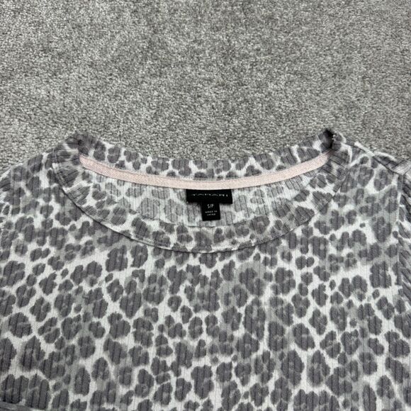 Tahari Leopard Pullover Sweater Womens Small Gray Animal Print Stretch Casual - Picture 10 of 11
